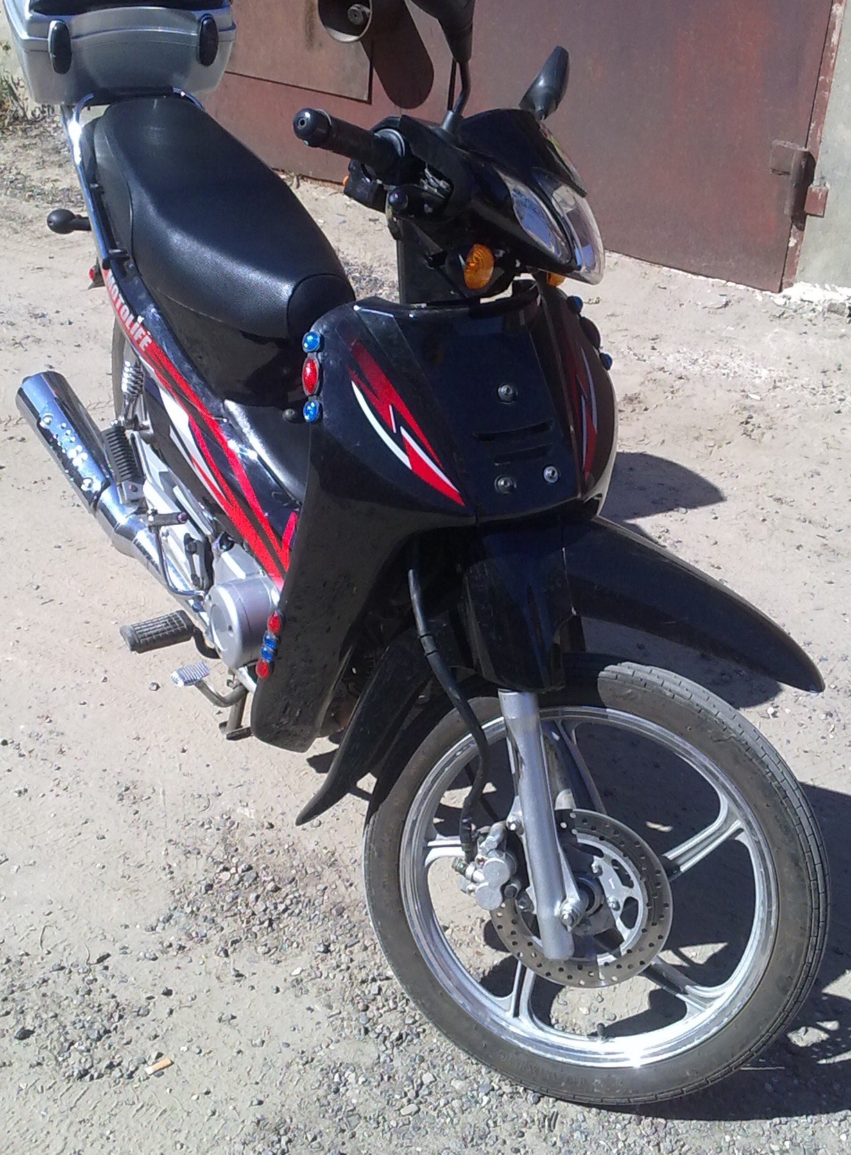 Скутеретта Motoland Wave 125