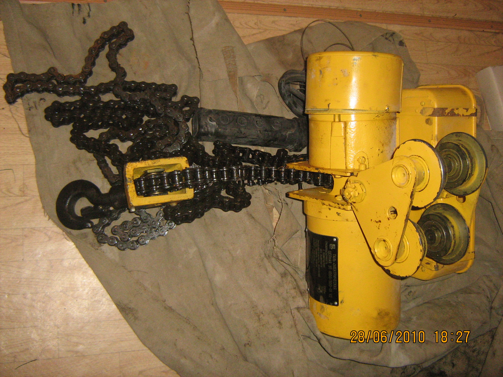 банкнота 2000 руб. деньги макет для печати. 500 рублей 2001 года модификации. пачки купюр по 5000. банкнота 2000 рублей россия.