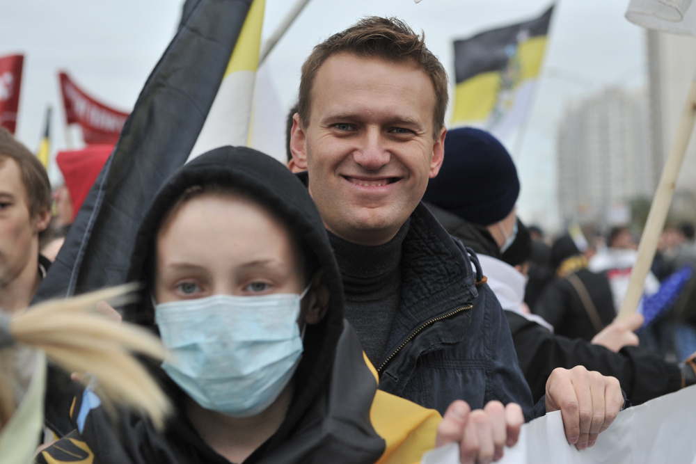 «Русские марши» с даунами больше не интересны Навальному