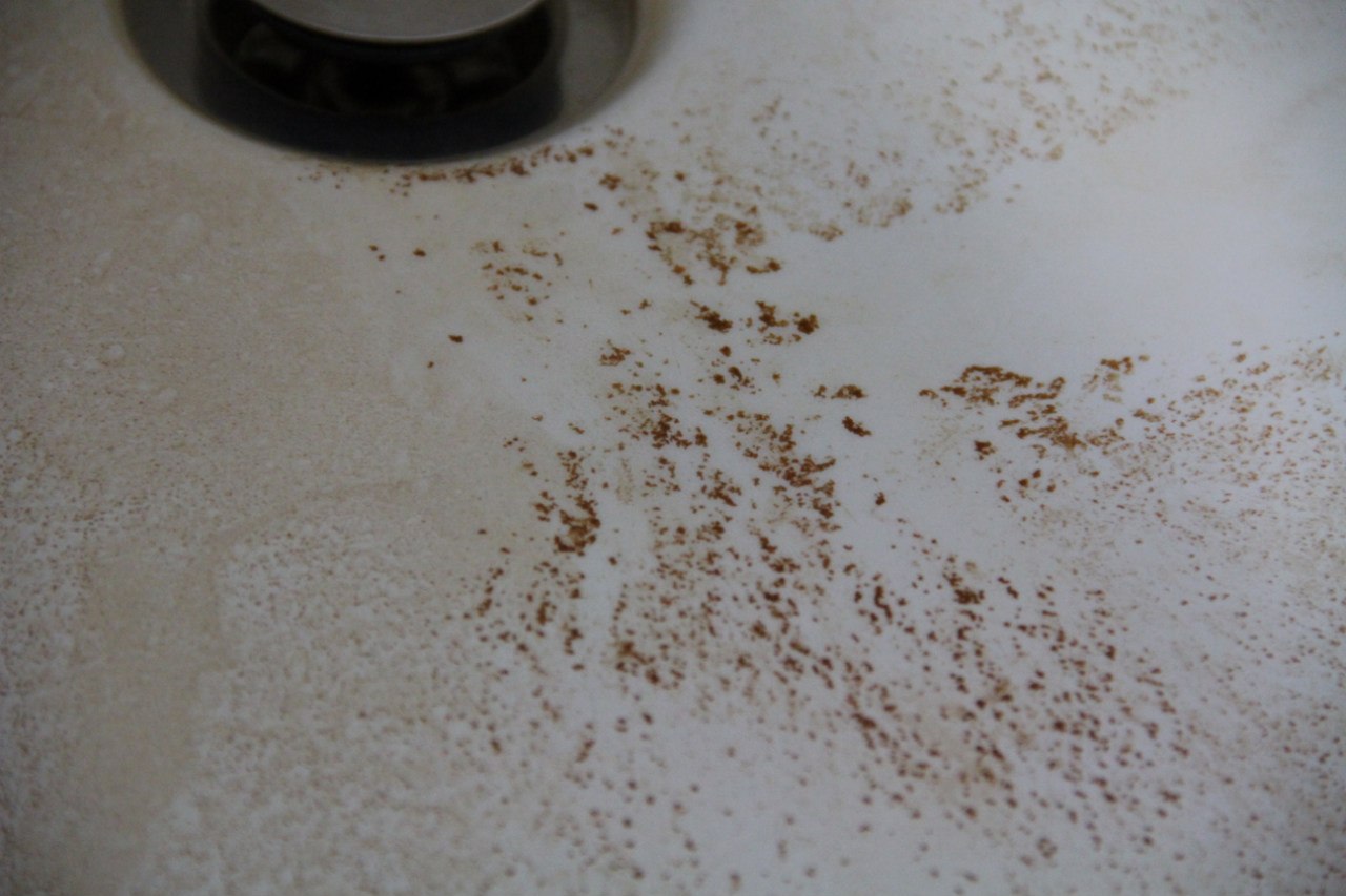 Из бойлера течет ржавая вода что делать