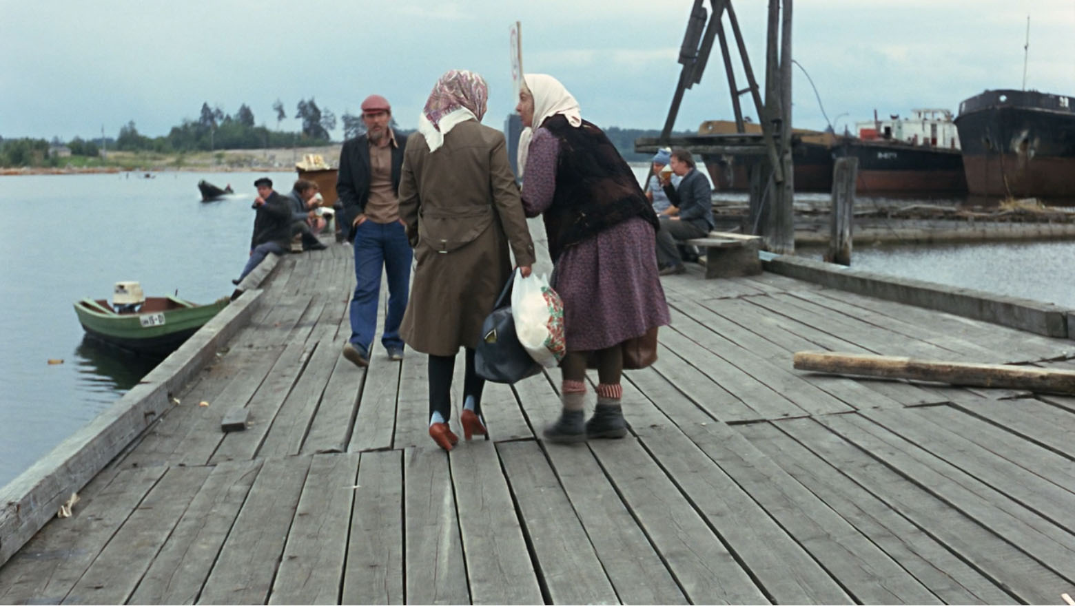 Любовь и голуби река. Медвежьегорск любовь и голуби. Любовь и голуби река. Любовь и голуби река. Любовь и голуби река.
