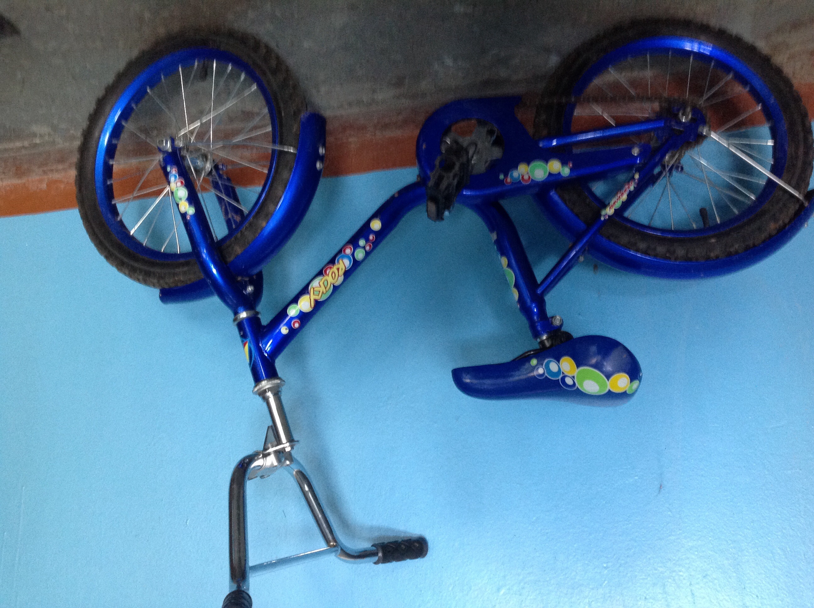 Голубое авито купить купить. Детские велосипеды б/у. Авито детский велосипед. Велосипед детский Кузнецк. Детская велосипед бу.