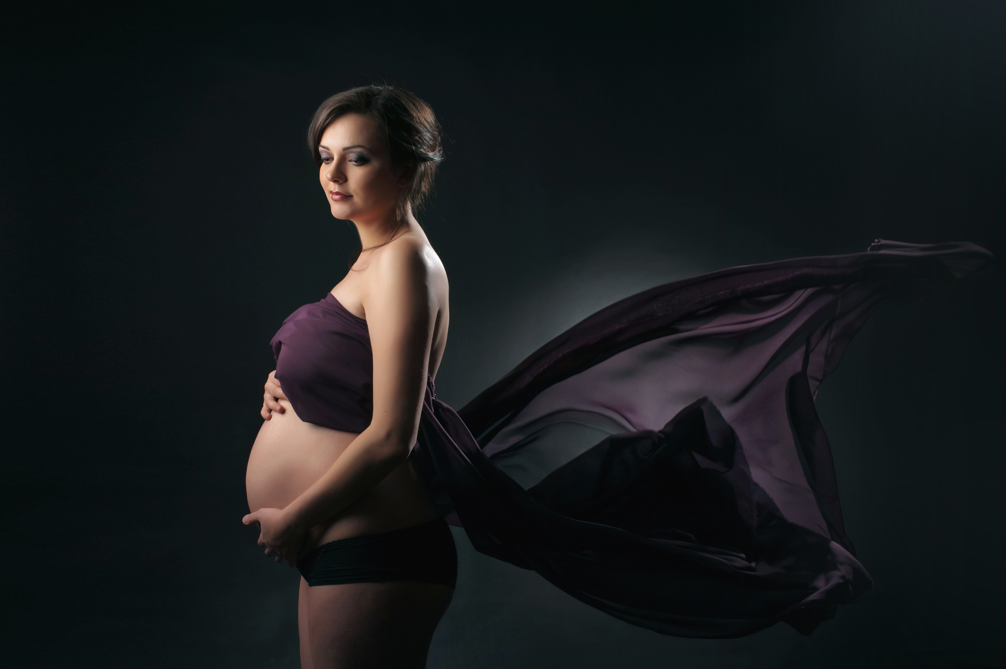 Беременная ищет. Беременная девушка знакомится. Елфимычева фотограф н новгород. Беременные женщины из соц сетей. Елена минт.