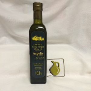Хорошая кислотность оливкового масла. Масло оливковое с кислотностью 0.1. Оливковое масло из фиолетовых оливок Турция 0,2 кислотность. Оливковое масло кислотность 0,2-0,3. Оливковое масло Блэк лейбл кислотность 0,1.