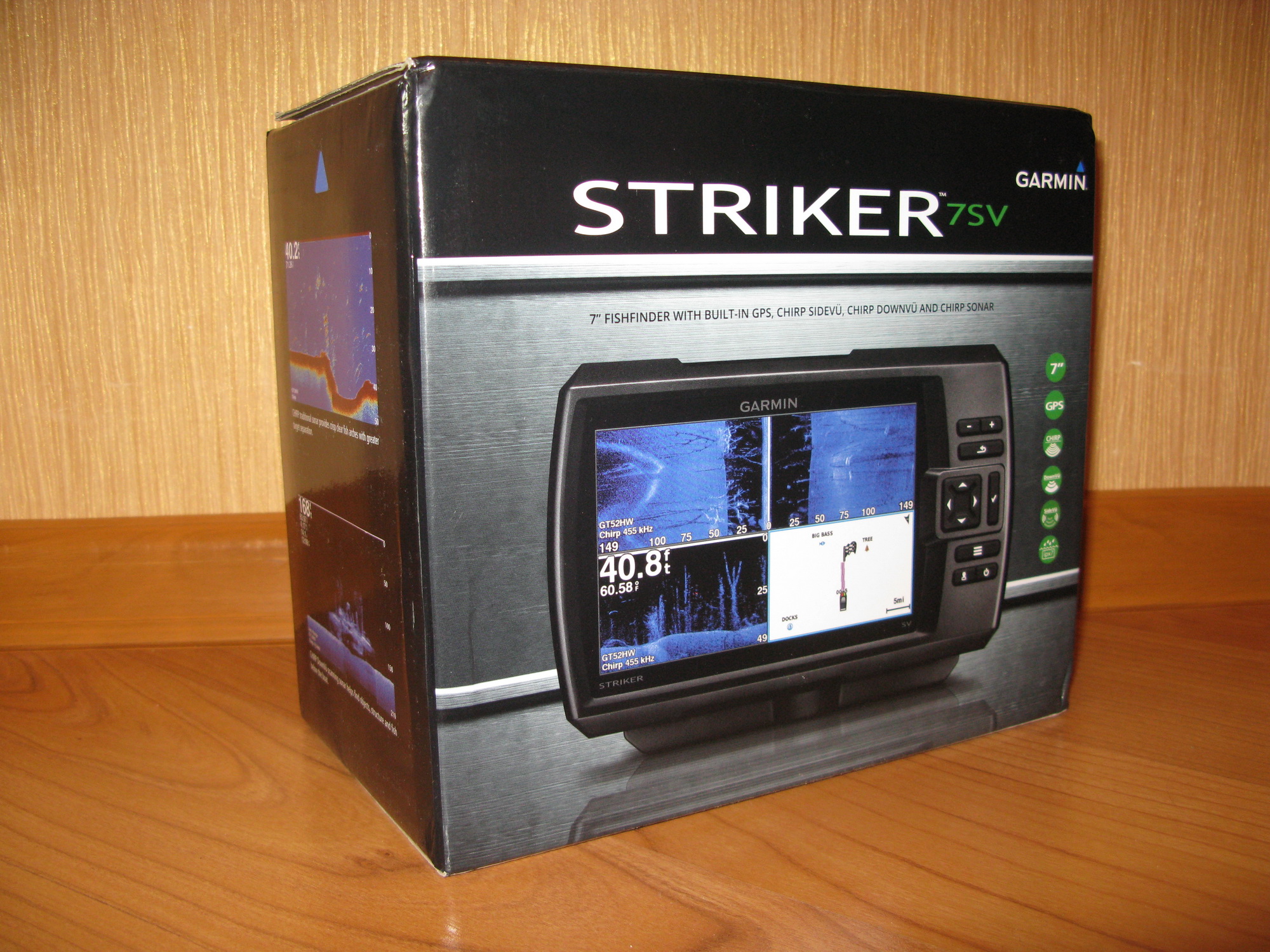 Страйкер 7sv. Гармин Страйкер 7св. Garmin Striker Plus SV 7 коробка. Гармин Страйкер вивид 7sv коробка. Гармин Страйкер 7sv размер упаковки.