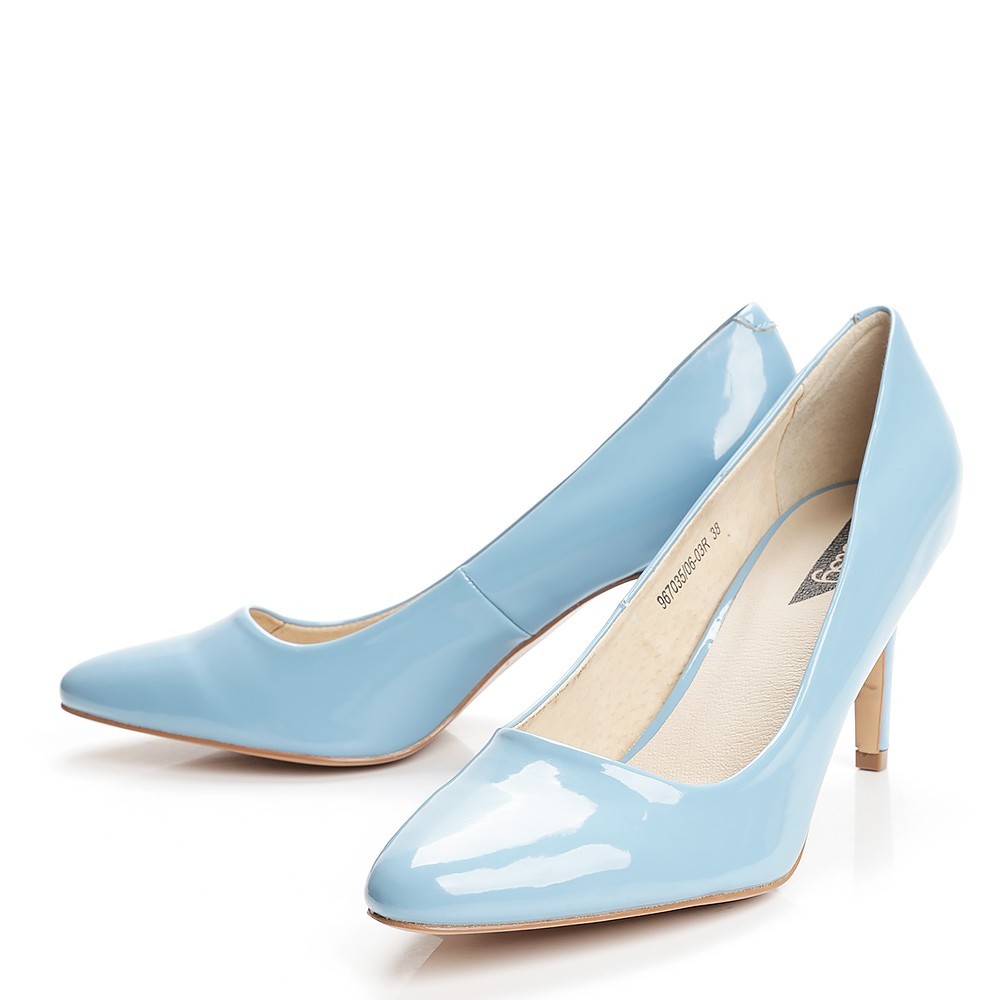 Ridlstep туфли женские голубые. Маноло бланик классические лодочки. Голубые туфли лодочки. Туфли женские. Селин голубые туфли triumph.
