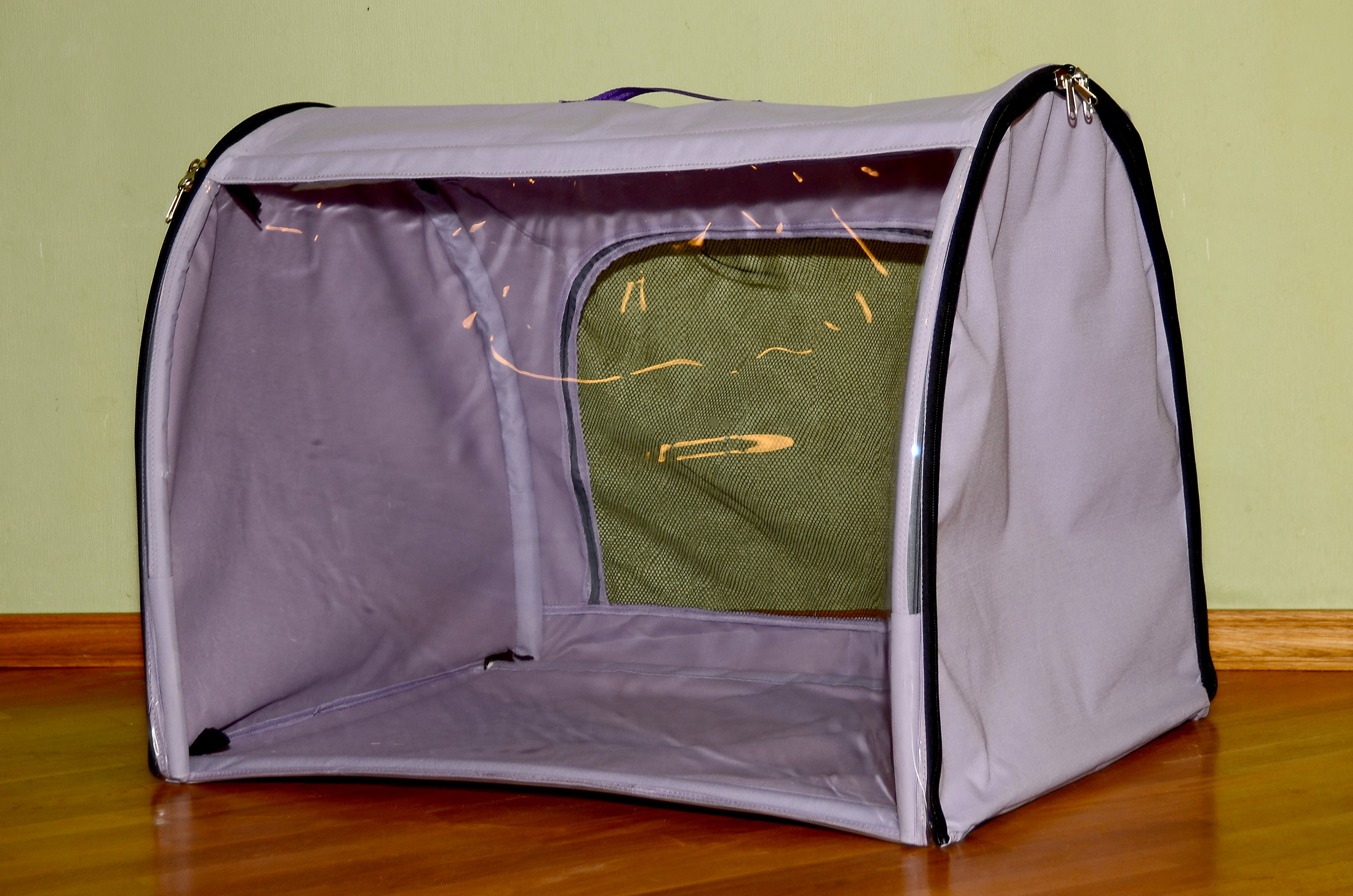 Выставочная палатка для кошек