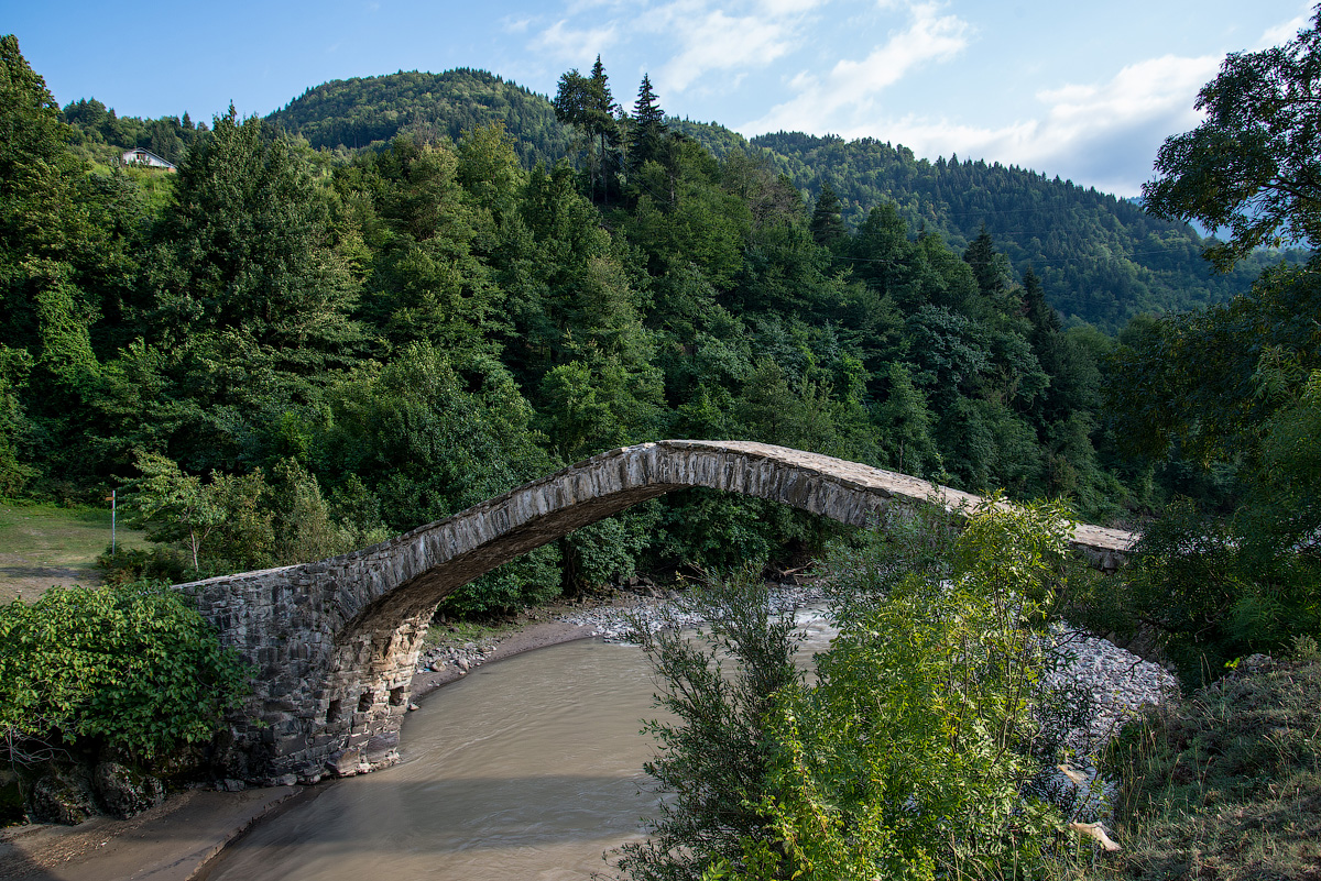 Осетия и Аджария