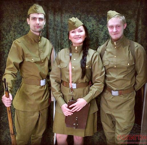 Мужики в пилотках. Форма Великой Отечественной войны женская. Женская Военная форма 1941-1945. Женская Военная форма ВОВ. Пилотка солдата.