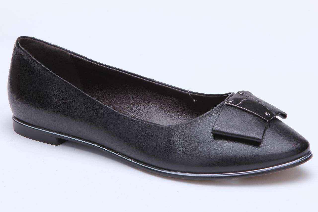 Подойдут на среднюю и полную стопу. 