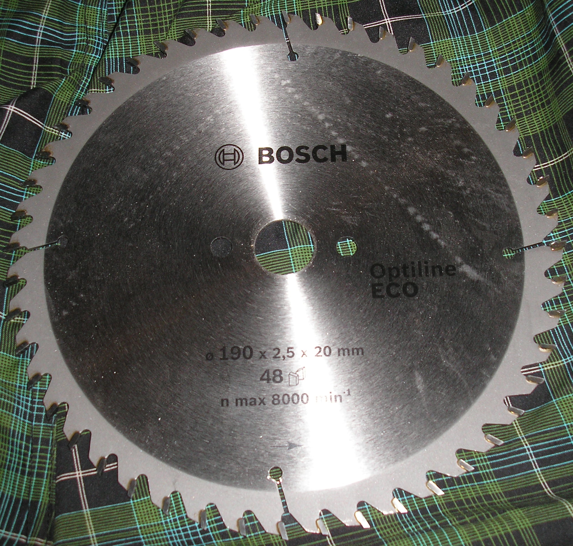 Пильный диск matrix 73267. Пильный диск авито. Циркулярка бош диск 165мм. 0x40 твспл fz. Диск пильный по дереву (125х22.