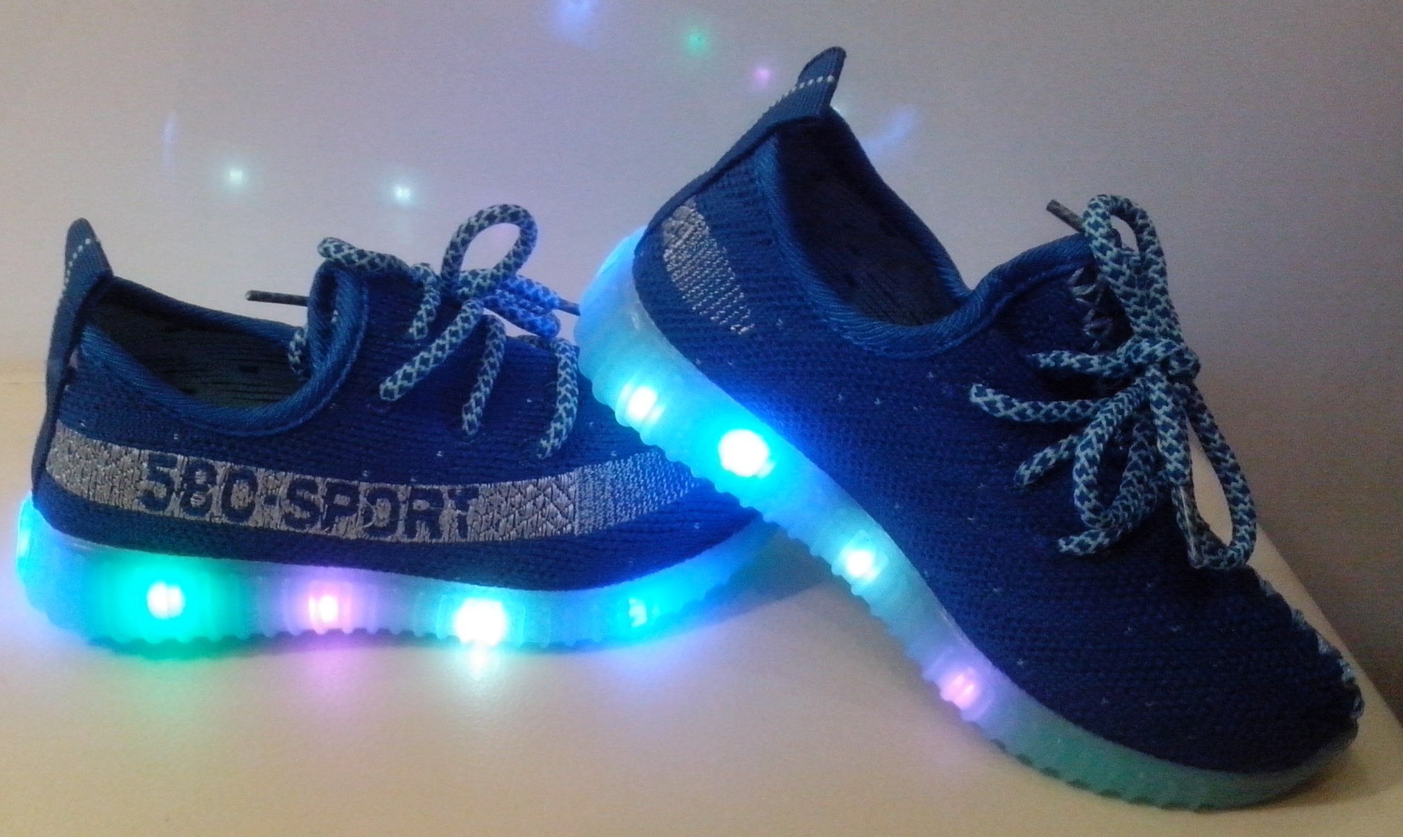 Авито кроссовки детские. Кроссовки для девочек на липучках. Авито кроссовки детские. Детские кроссовки для девочек. Авито кроссовки детские.