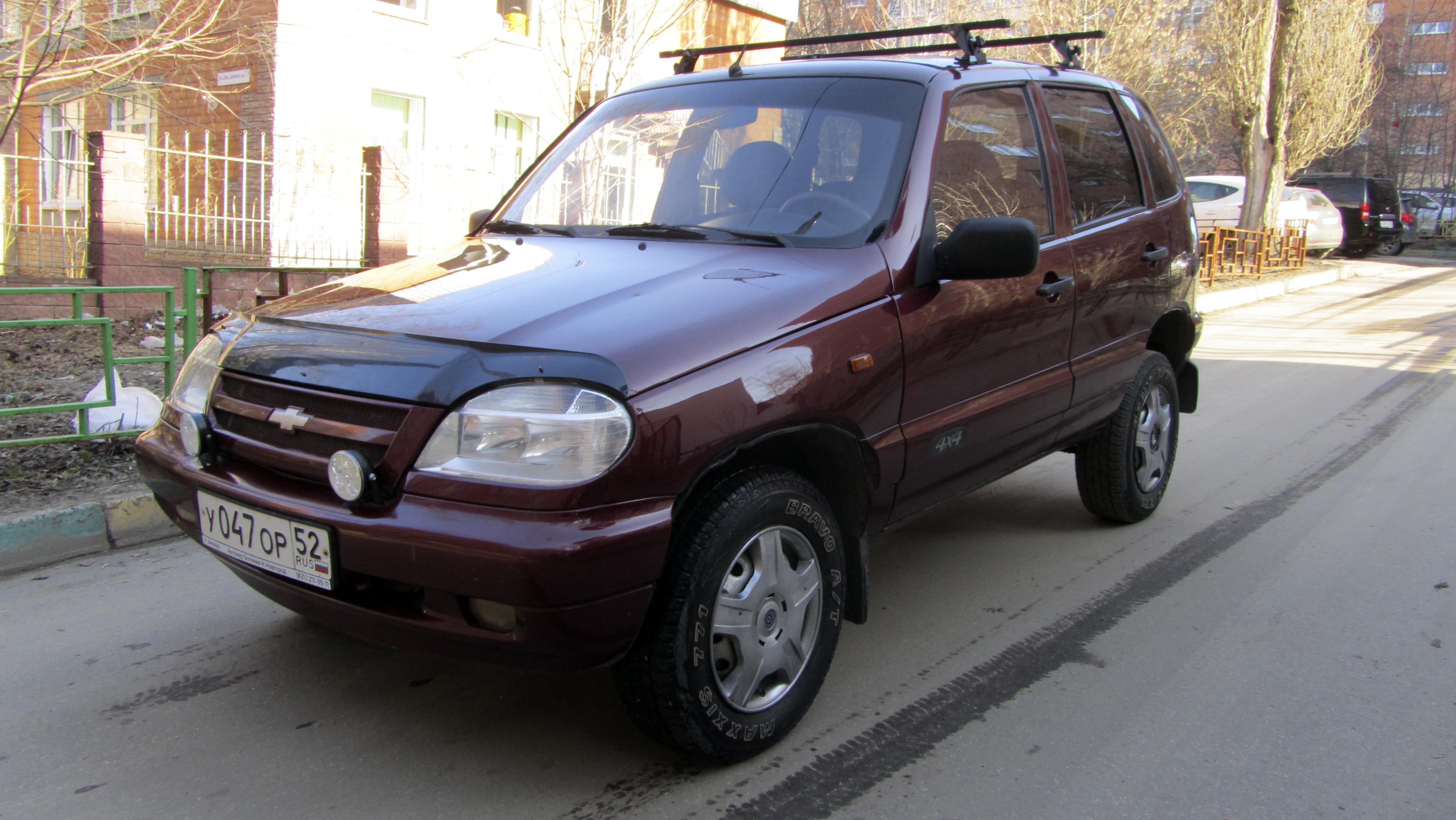 Chevrolet Niva 2004