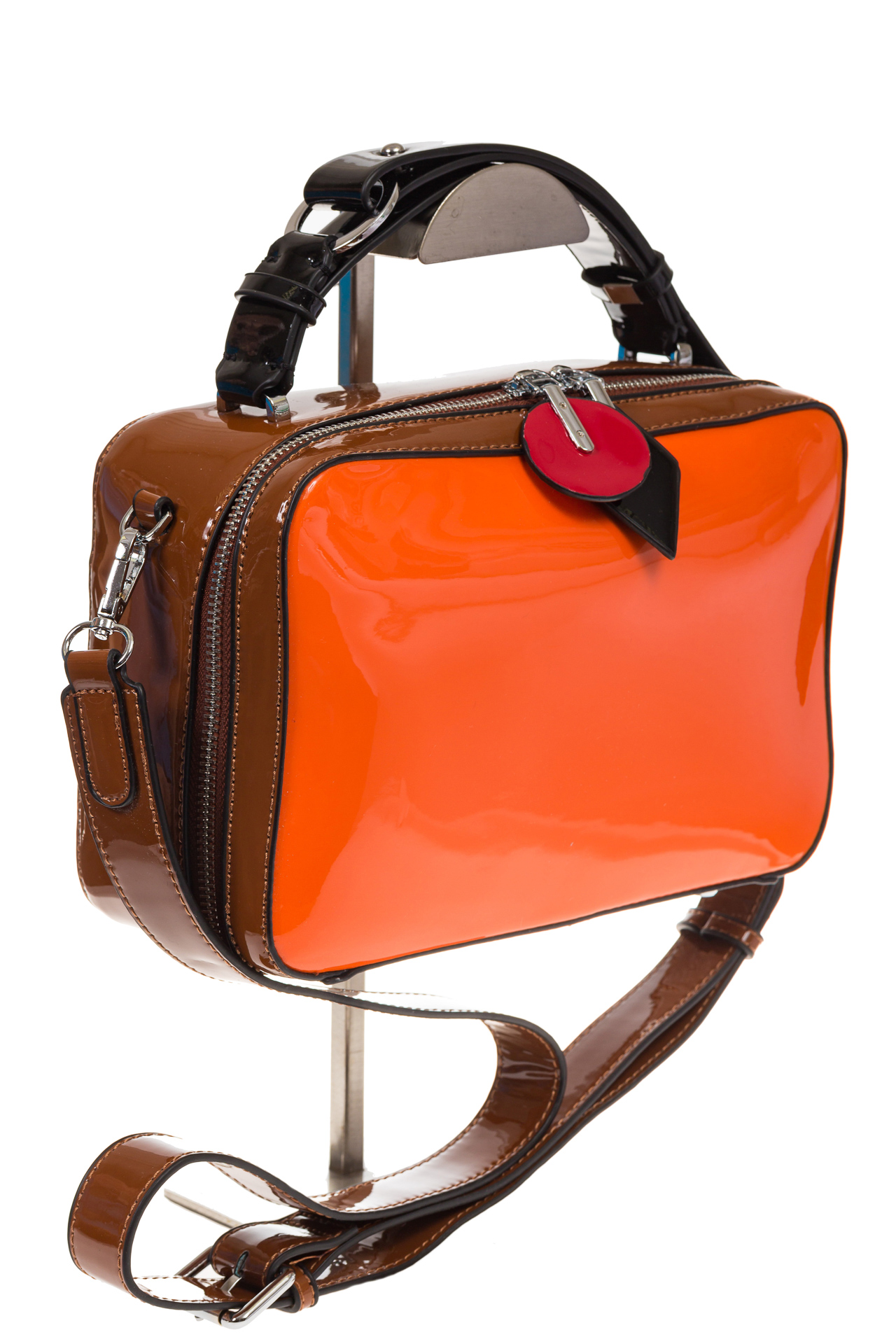 Сумка 4g. Оранжевая лакированная сумка. Сумка g. Сумка коричнево оранжевая. Красно оранжевая сумка.
