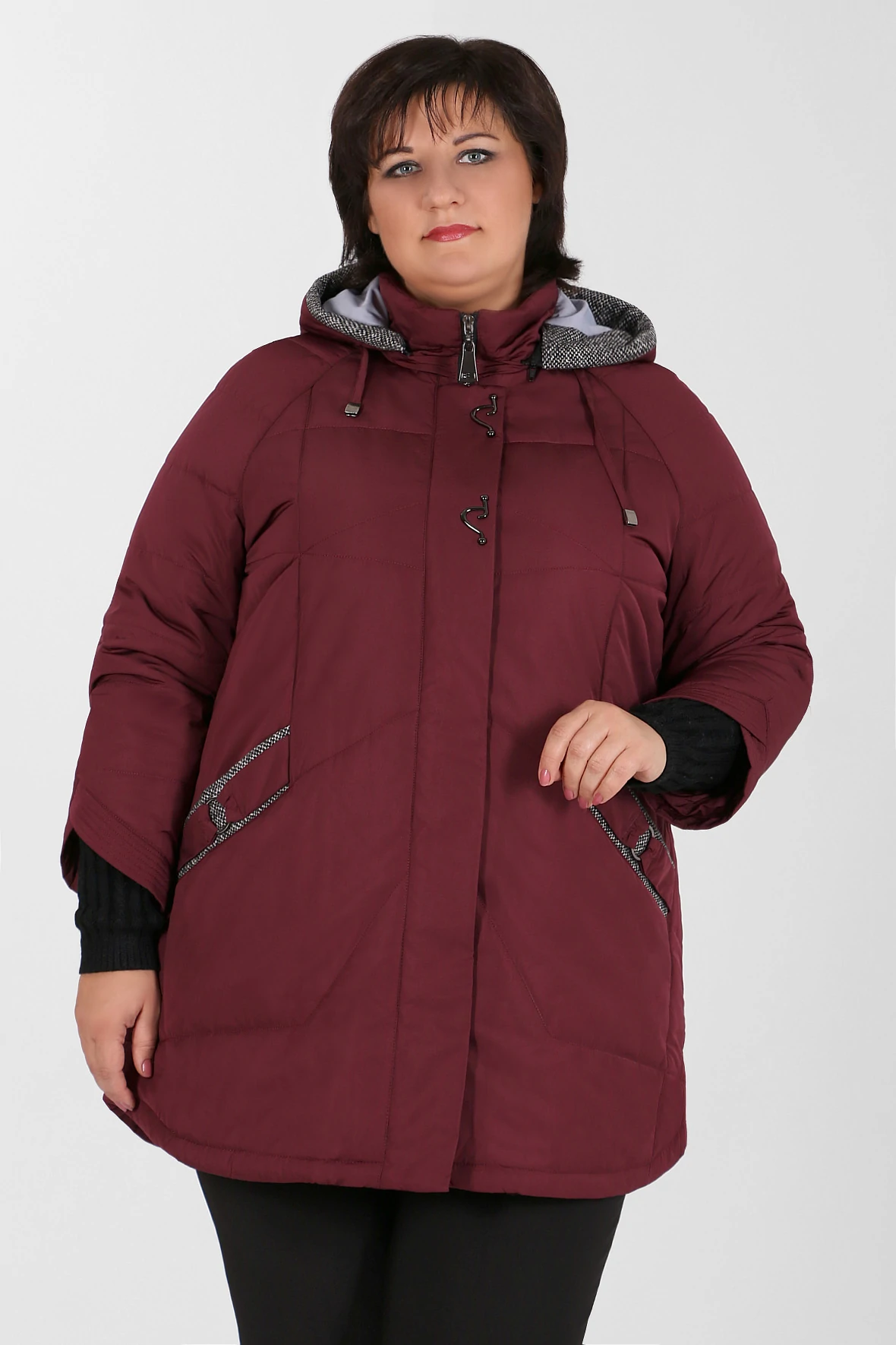 Демисезонная куртка больших размеров для женщин. Mishel утепленная куртка 56 размер. Mishel утепленная куртка 70 размер. Валберис куртки размер 68-70 женские демисезонные. Зимняя куртка женская валберис 60 размер.