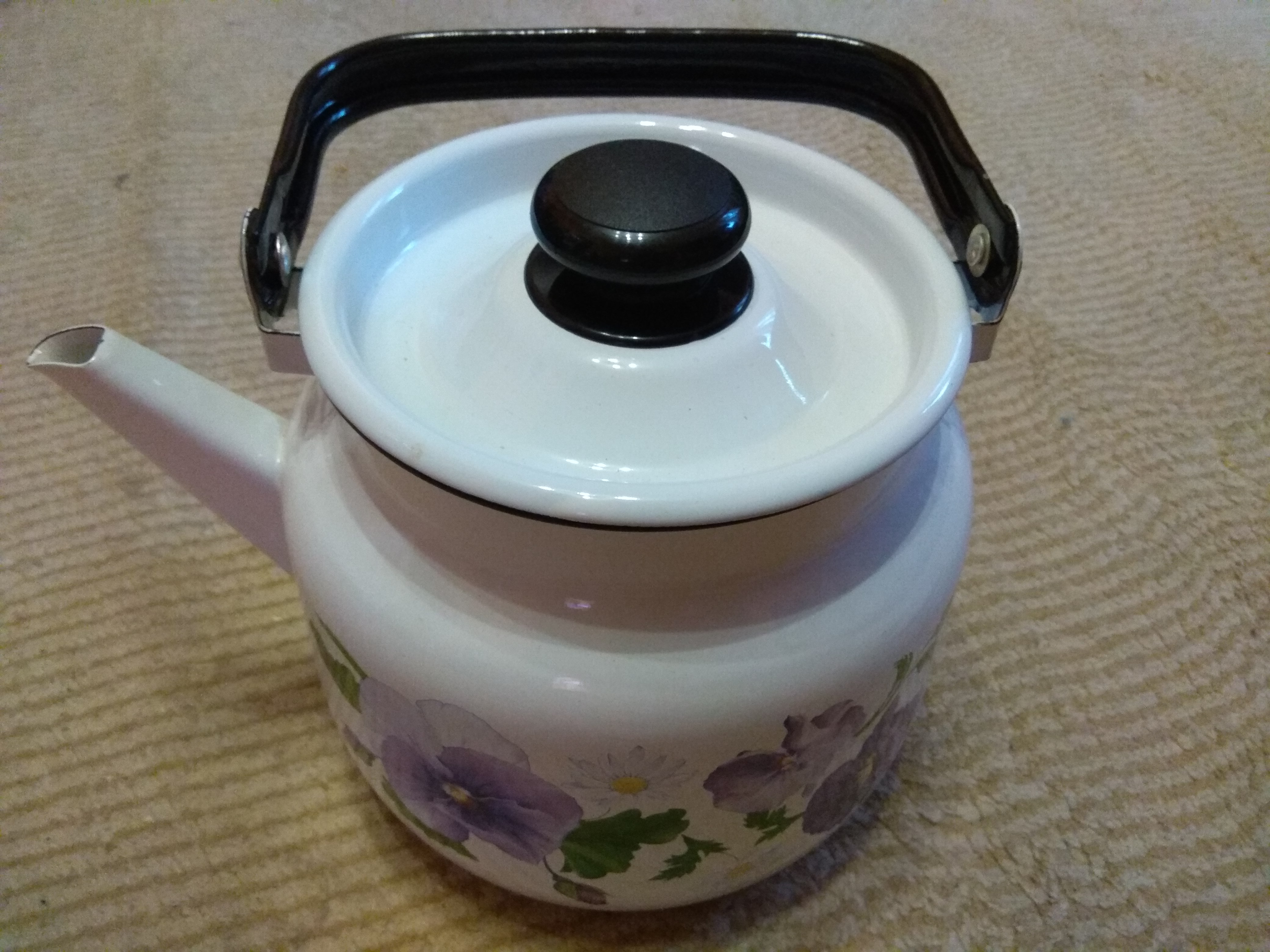 новый чайник. новый чайник. чайник scarlett sc-026. чайник kitfort кт-6118. чайник японский эмалированный.