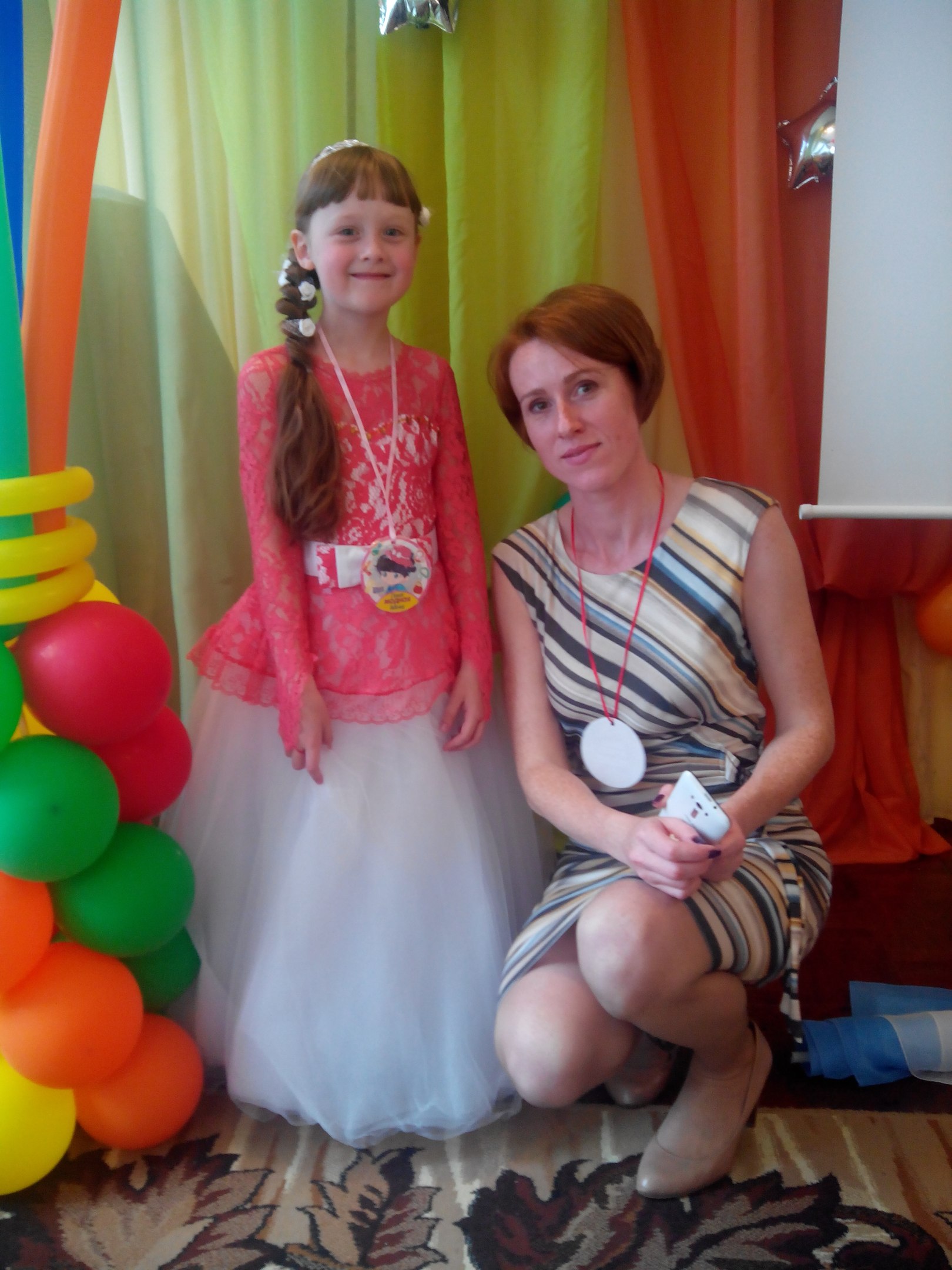 Обсуждения дочерей. Обсуди дочь. Обсужу дочь. Обсуди дочь. Дочь домашнее.