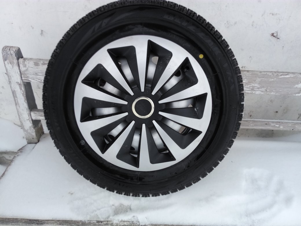 киа рио колёса r14. киа рио 3 на резине 195 65 r15. зимние колеса на киа рио. колеса 17 радиус киа рио зимние. Kia rio заводские шины.
