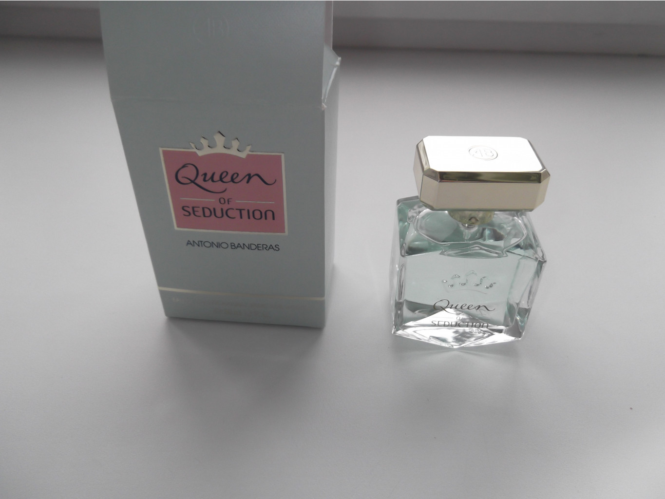 Seduction doses antonio. Антонио бандерас туалетная вода женская queen. антонио бандерас туалетная вода женская queen of seduction. антонио бандерас квин оф седакшн лавли мус. seduction doses antonio banderas 08.