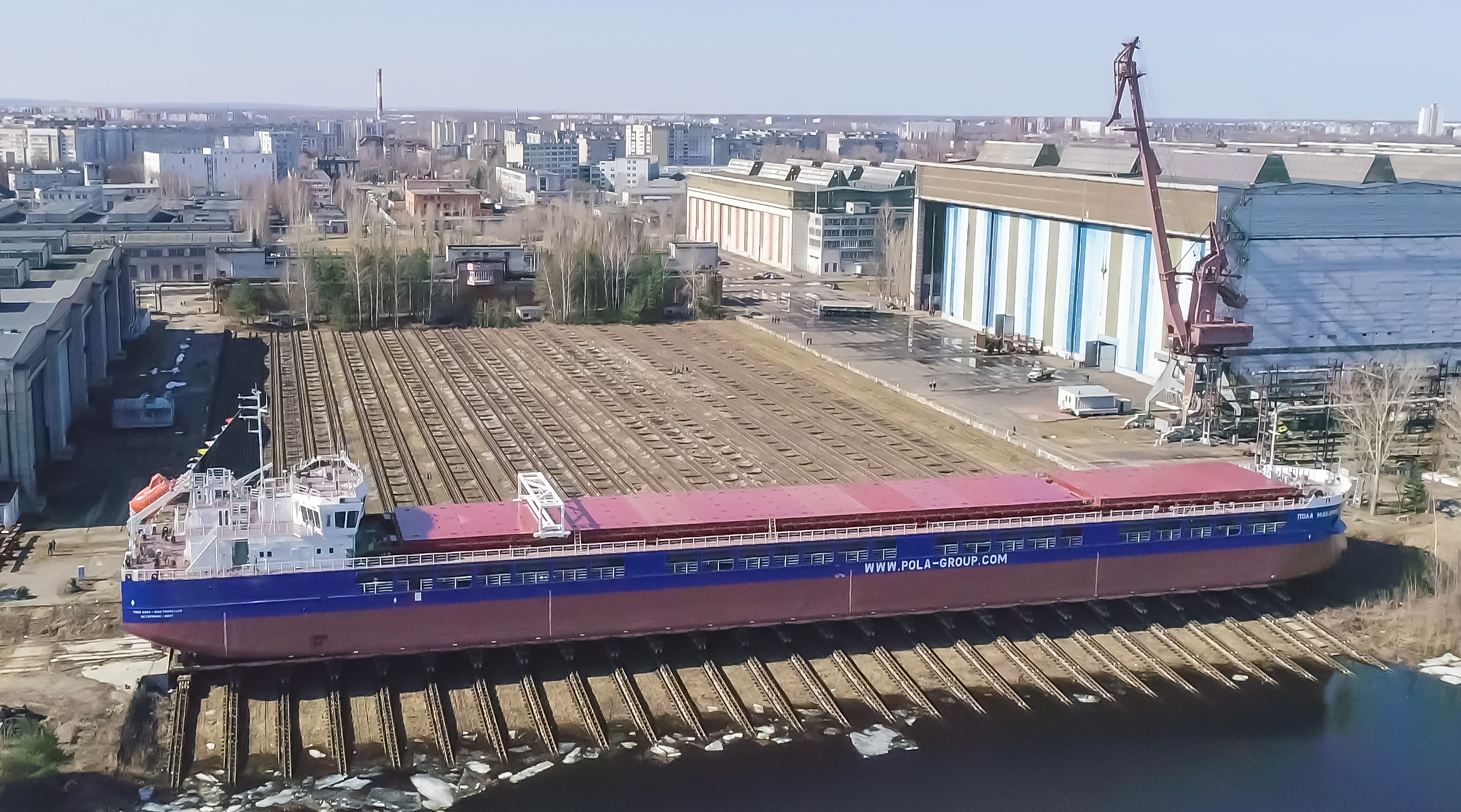 Красное сормово картинки
