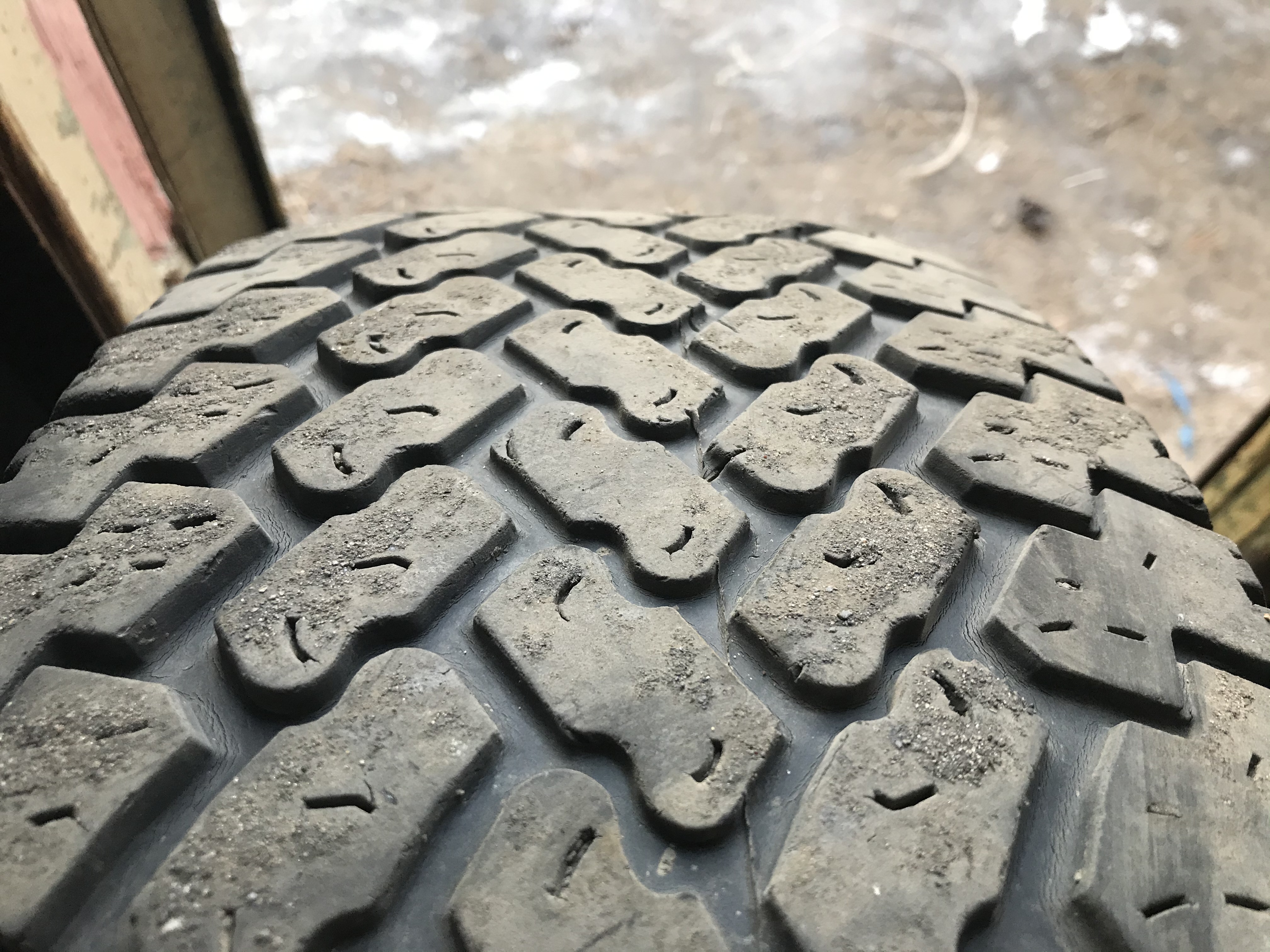 Купить Резину Бу 265 75 16