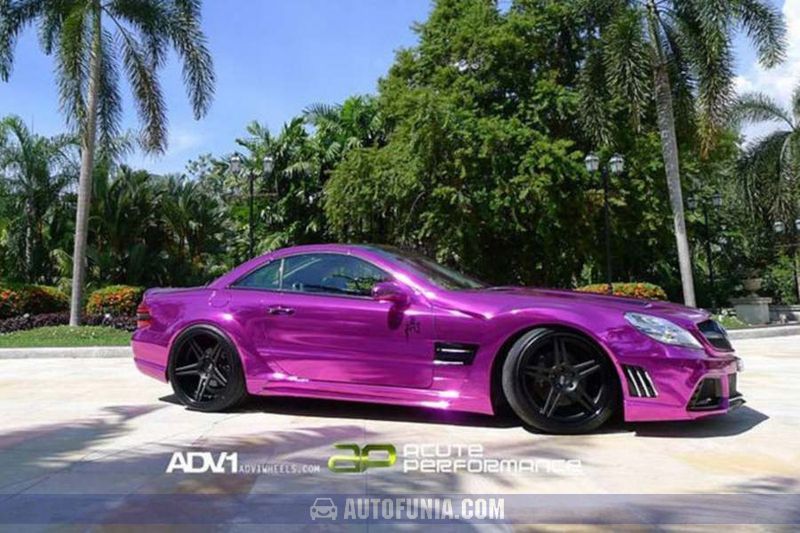Включи любым цветом. Mercedes sl500 фиолетовый. Purple Mercedes SL. Мерседес цвета фуксии. Фуксия цвет авто.