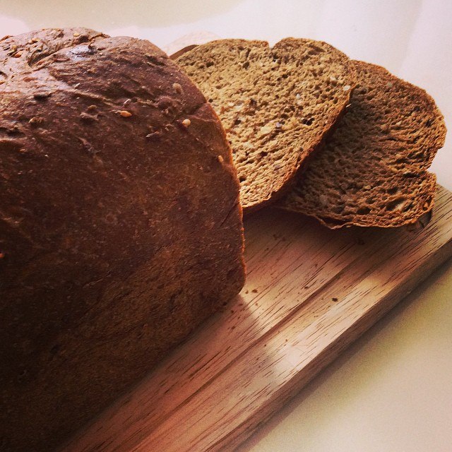 Производство ржаного хлеба. Коричневый хлеб. Ржаной хлеб. Хлеб из смеси. Изделия из ржаной муки.