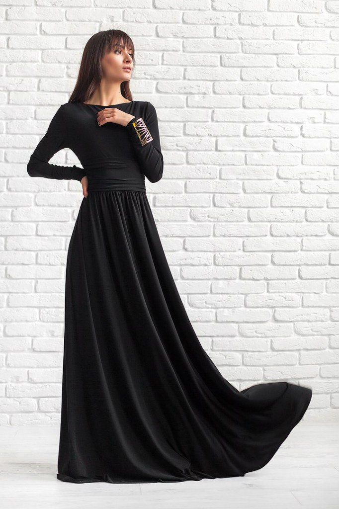 Полу удлиненный. Длинное платье. Черное длинное платье. Лолитное черное платье. Длинные платья в пол с рукавами.