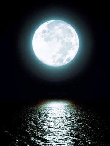 Светлая Луна